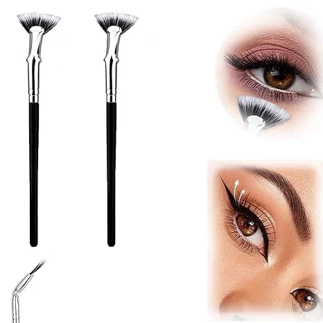 Folding Angle Scalloped Lash Brush ( BUY 1 GET 1 FREE )