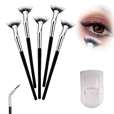 Folding Angle Scalloped Lash Brush ( BUY 1 GET 1 FREE )